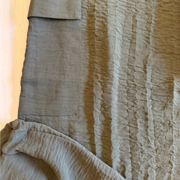 Rachel Zoe Army Green Cargo Silky Joggers - Picture 5 of 8